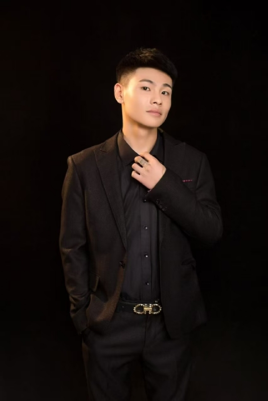 刘小船的第二张照片--淮安相亲服务中心