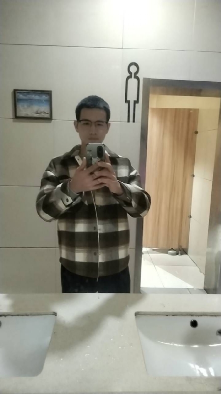 随缘的第一张照片--淮安相亲服务中心