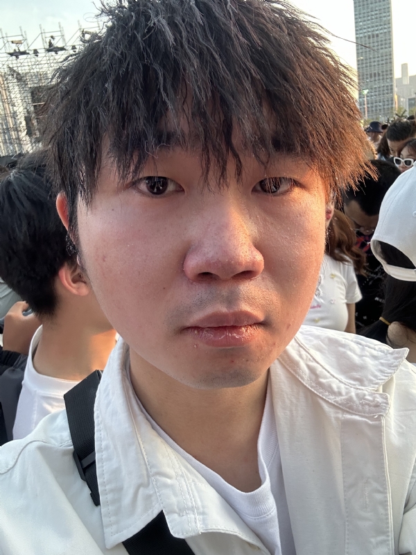 会修电脑的小杨的第一张照片--淮安相亲服务中心