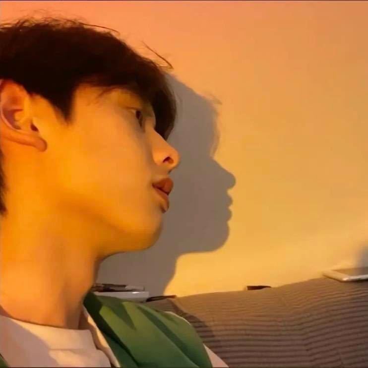 y6898的第一张照片--淮安相亲服务中心