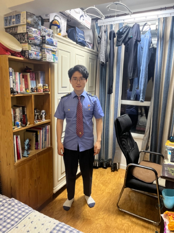 dym的第三张照片--淮安相亲服务中心