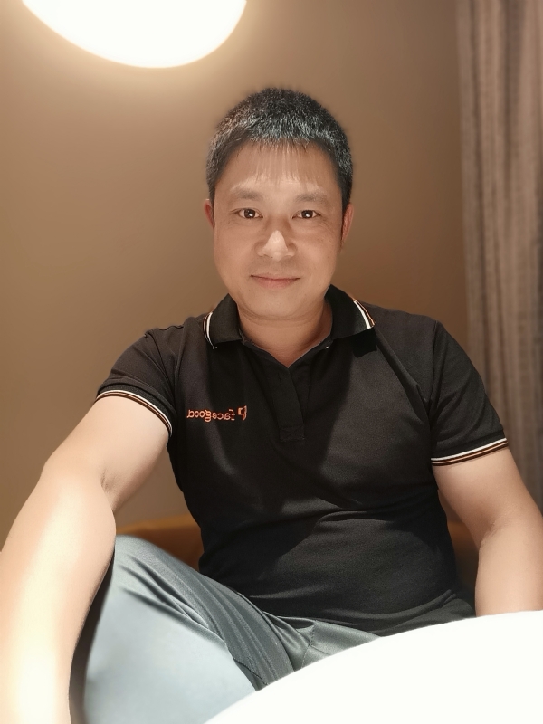 影子的第一张照片--淮安相亲服务中心