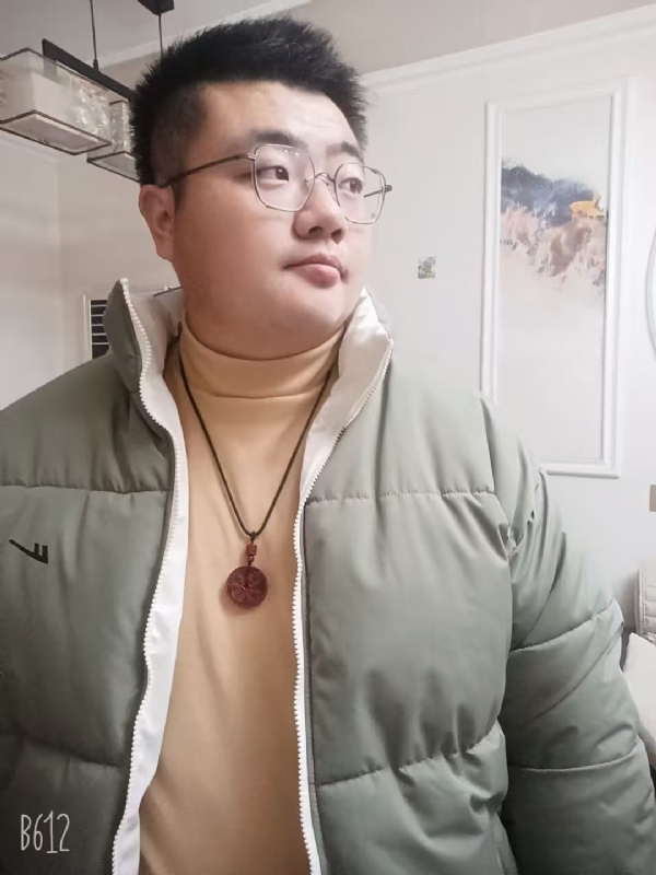 浦宁先生的第一张照片--淮安相亲服务中心