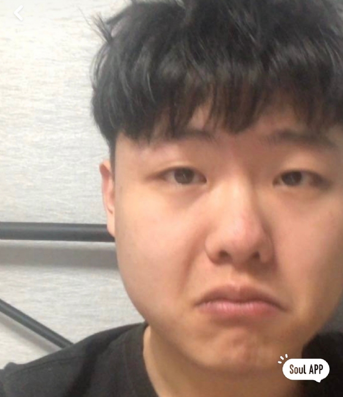 方方正正的第二张照片--淮安相亲服务中心