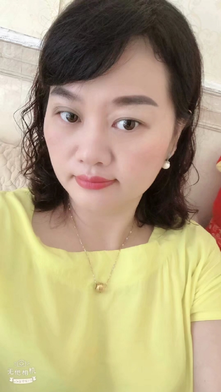 微笑的第一张照片--淮安相亲服务中心