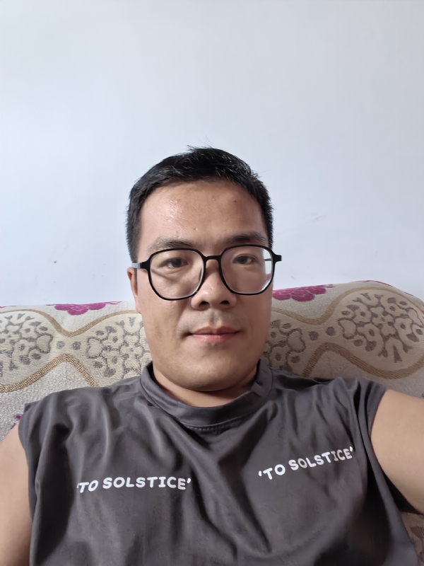 卫TF的第二张照片--淮安相亲服务中心