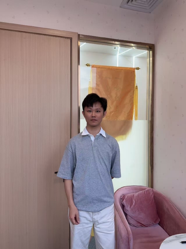 小叶子的第一张照片--淮安相亲服务中心