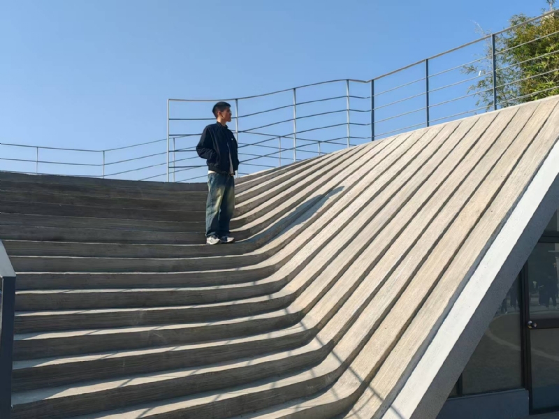 风微心动的第一张照片--淮安相亲服务中心