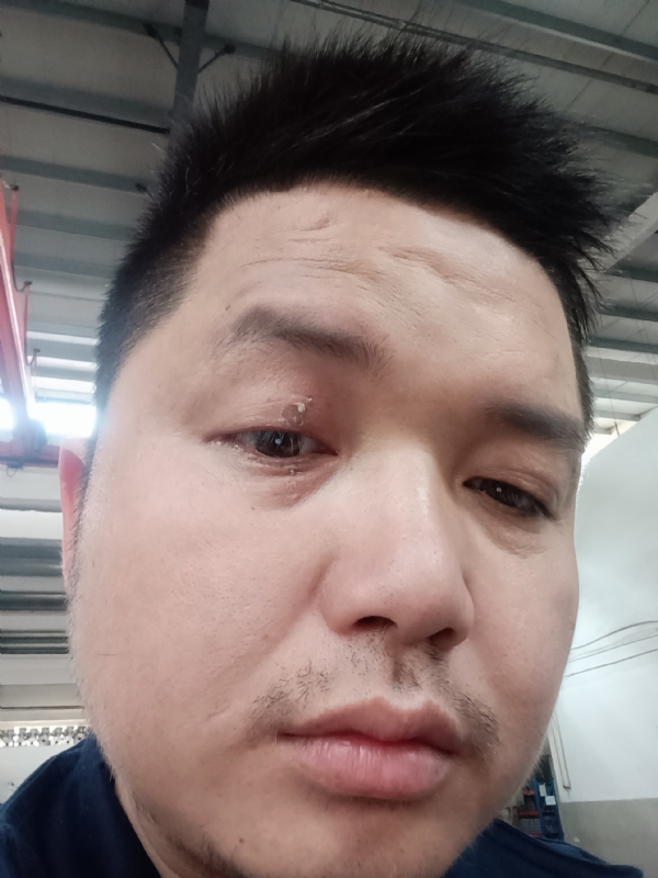 彬彬的第一张照片--淮安相亲服务中心