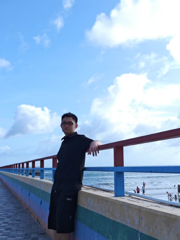 威wei的第二张照片--淮安相亲服务中心