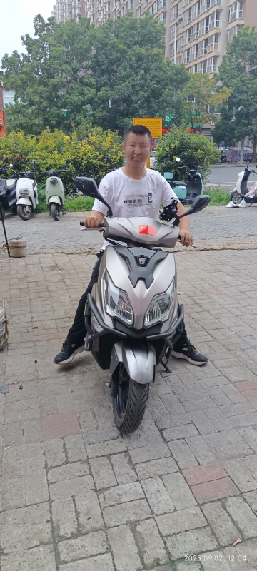 平淡的第一张照片--淮安相亲服务中心