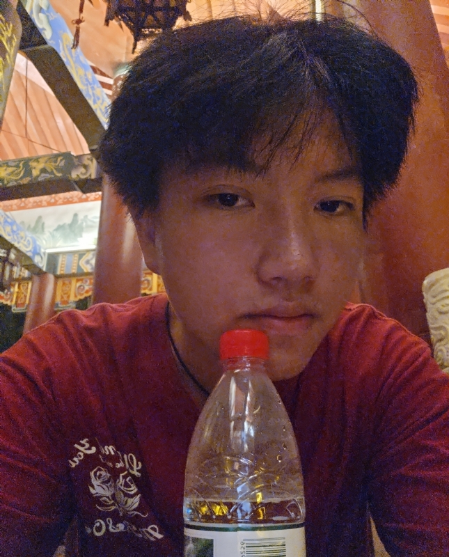 雨豫余的第一张照片--淮安相亲服务中心