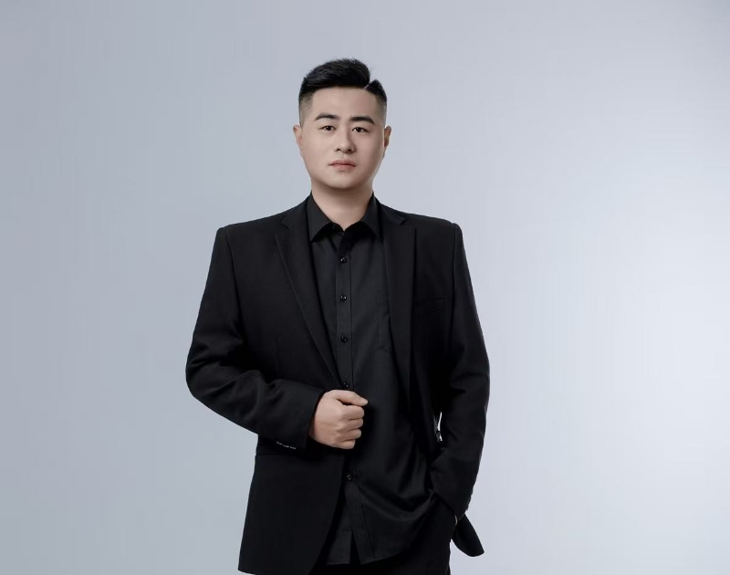 荣泽的第一张照片--淮安相亲服务中心