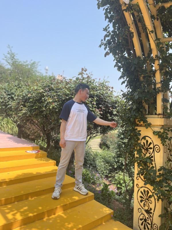 罗湘的第一张照片--淮安相亲服务中心