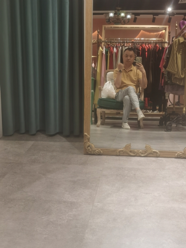 zhaofuwu的第一张照片--淮安相亲服务中心