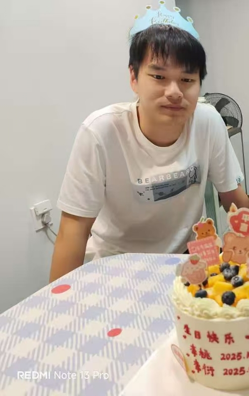 yan的第一张照片--淮安相亲服务中心