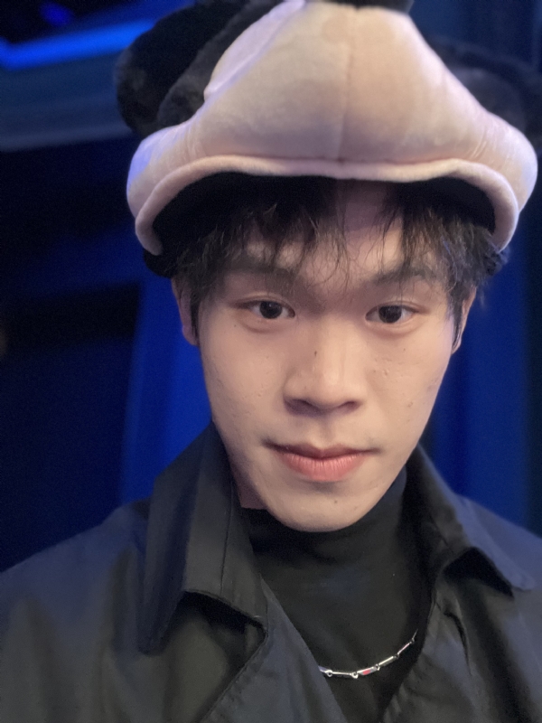 自律的杰的第一张照片--淮安相亲服务中心