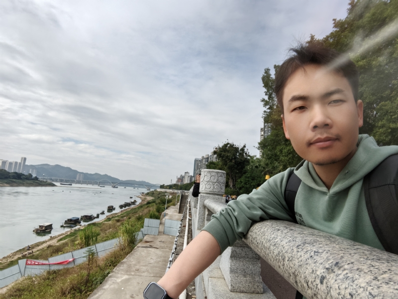 向往爱情的第三张照片--淮安相亲服务中心