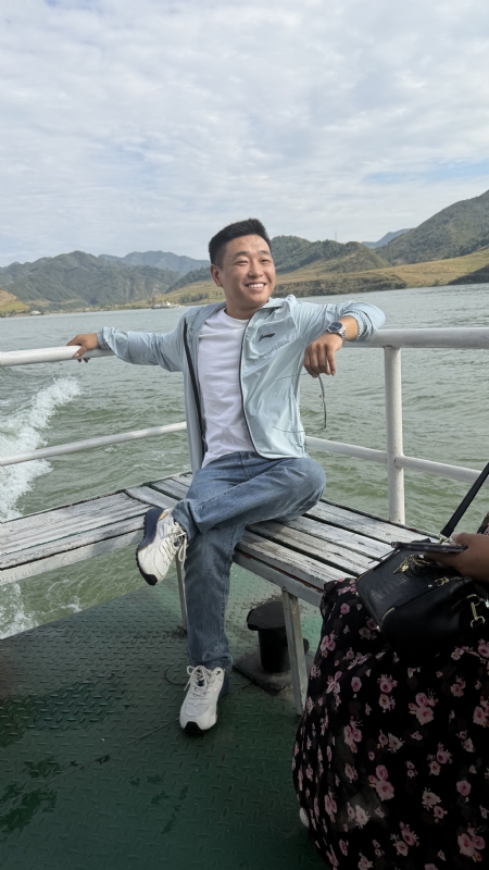 烟花易笑的第一张照片--淮安相亲服务中心