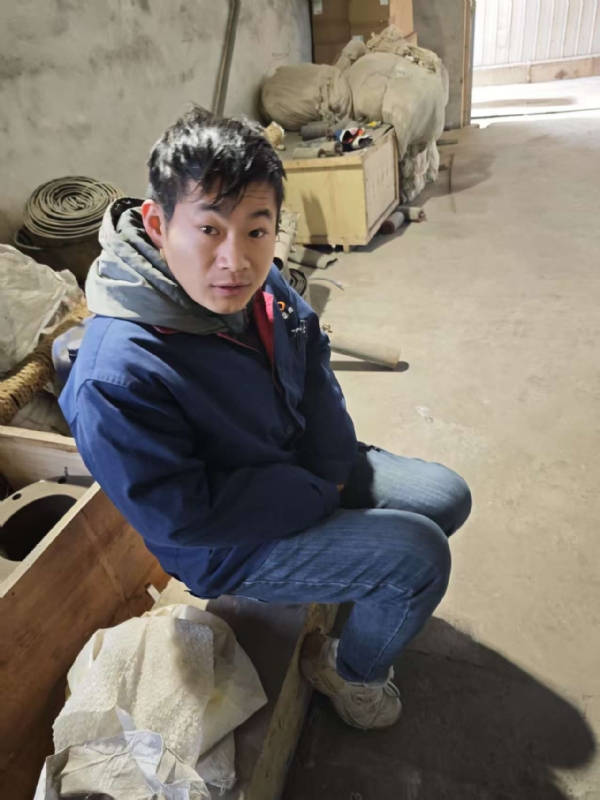 热爱生活的闫某的第一张照片--淮安相亲服务中心