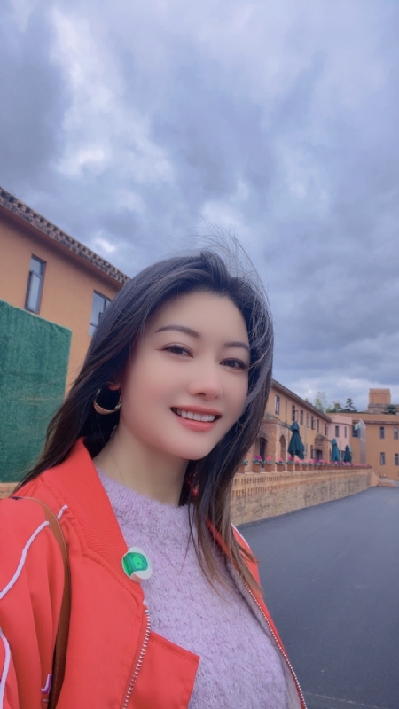 安妮的第一张照片--淮安相亲服务中心