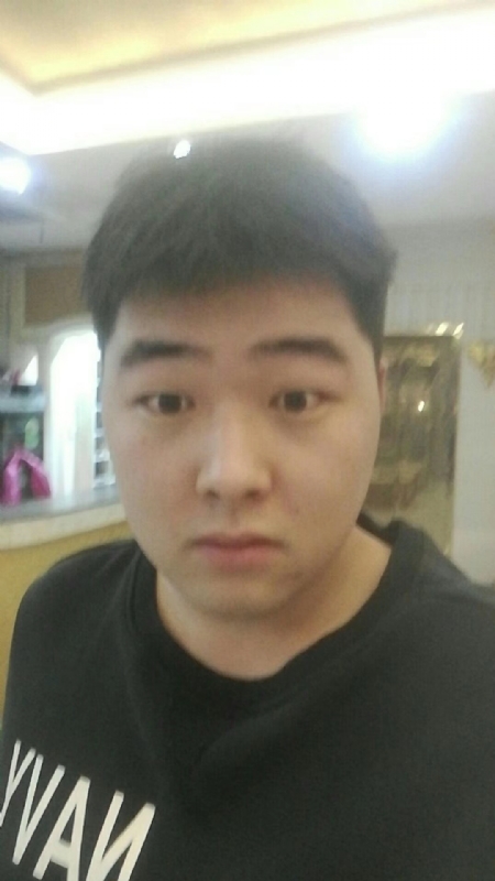 丹尼的第二张照片--淮安相亲服务中心