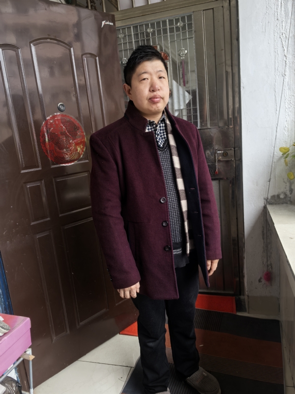 卢显澳的第一张照片--淮安相亲服务中心