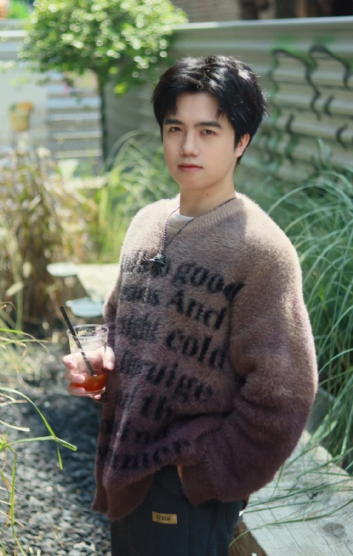 檐下雨的第一张照片--淮安相亲服务中心