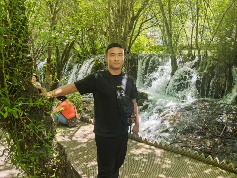 不管多累的第一张照片--淮安相亲服务中心