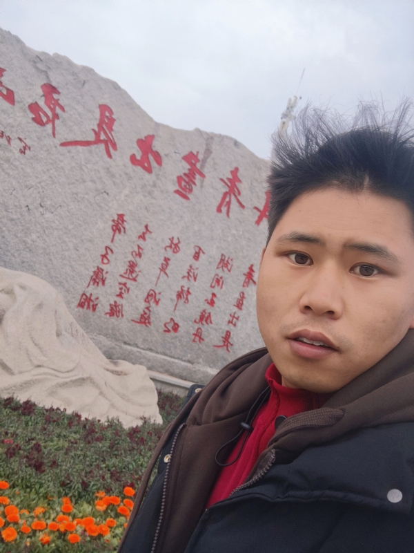 迎春的第一张照片--淮安相亲服务中心