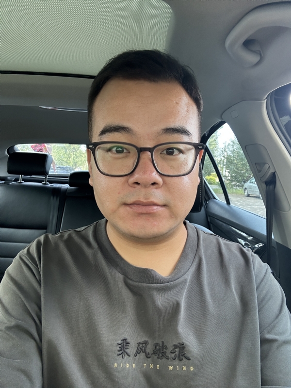 水和空气的第二张照片--淮安相亲服务中心