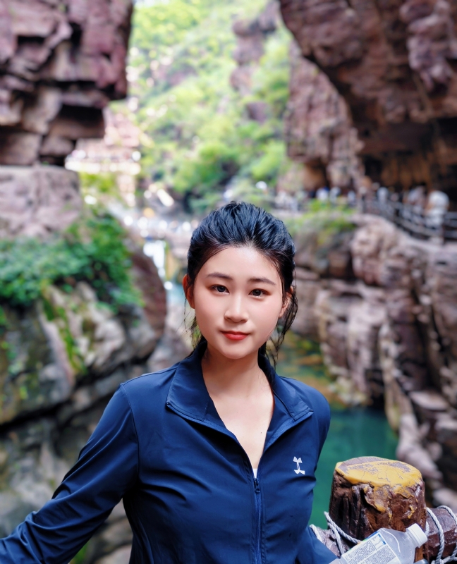 小S的第一张照片--淮安相亲服务中心