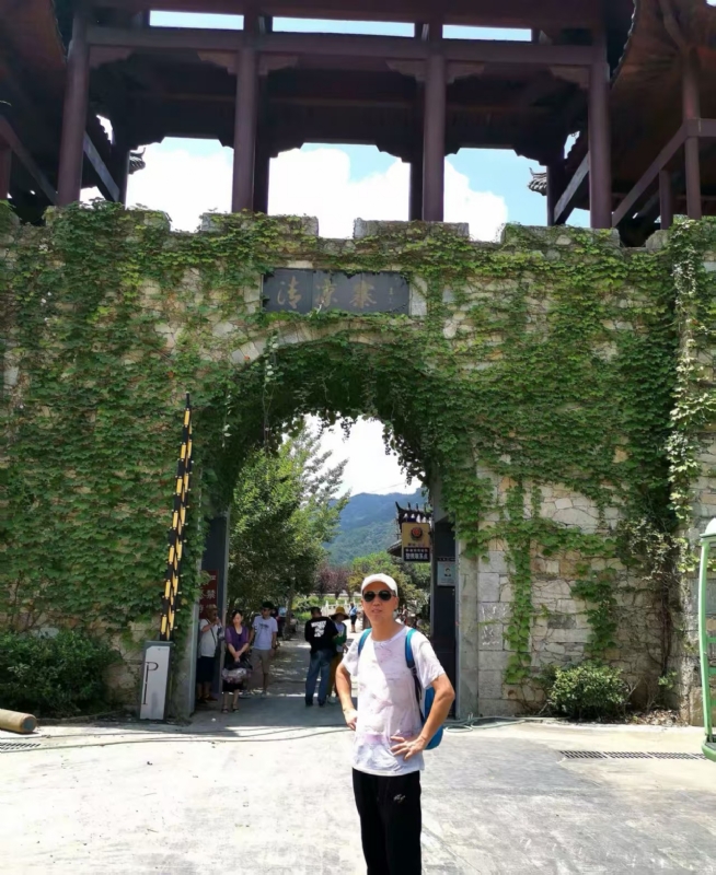 品心人的第一张照片--淮安相亲服务中心