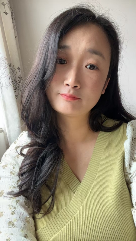 小晨的第一张照片--淮安相亲服务中心