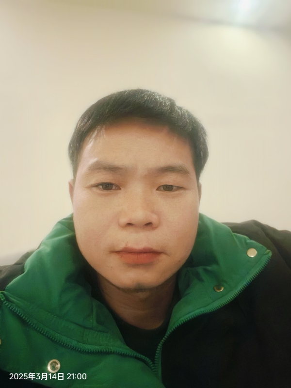 大哥本地的的第一张照片--淮安相亲服务中心