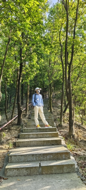 书衣的第三张照片--淮安相亲服务中心