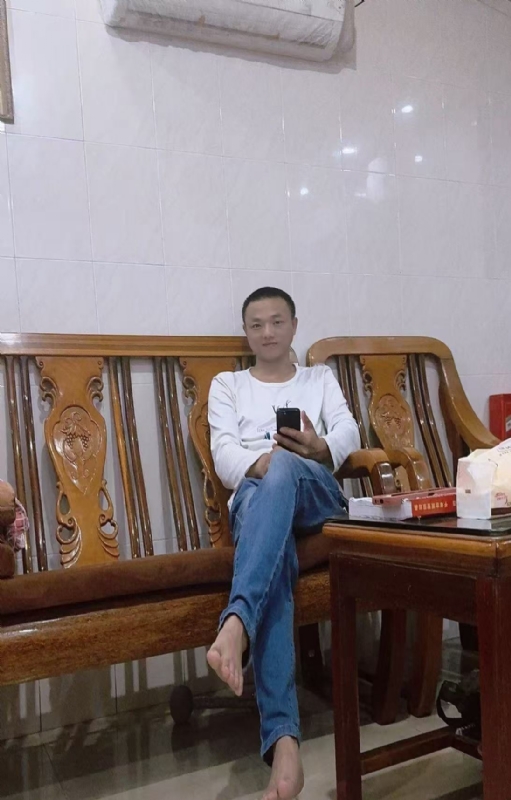 知年的第三张照片--淮安相亲服务中心