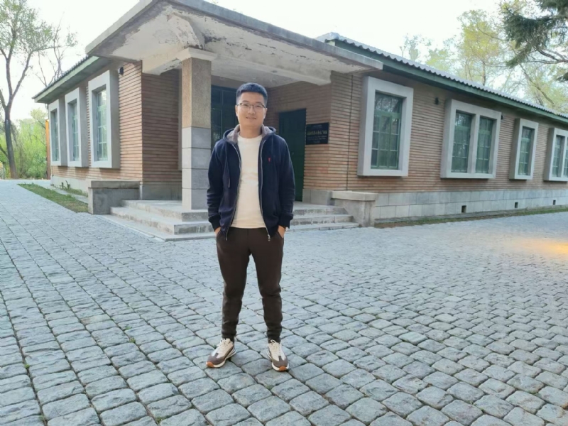 成成的第二张照片--淮安相亲服务中心